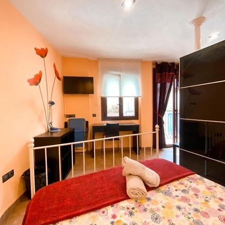 Apartamentos Turisticos Graus Extérieur photo