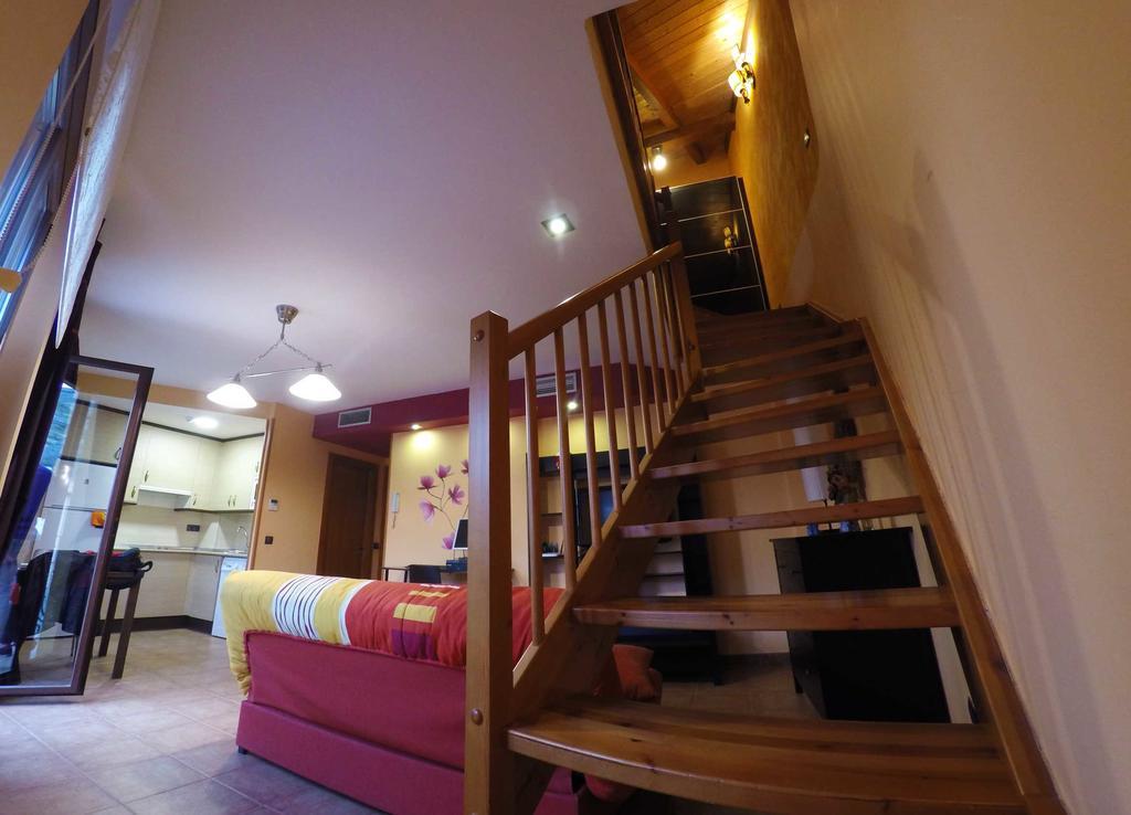 Apartamentos Turisticos Graus Extérieur photo