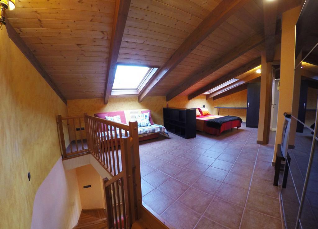 Apartamentos Turisticos Graus Extérieur photo